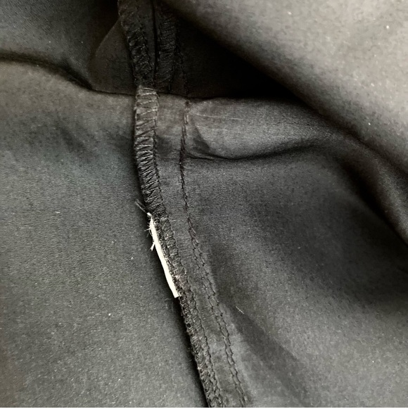 BANANA REPUBLIC BLACK SILK CAMI TOP—LIKE NEW!!! - Picture 9 of 9